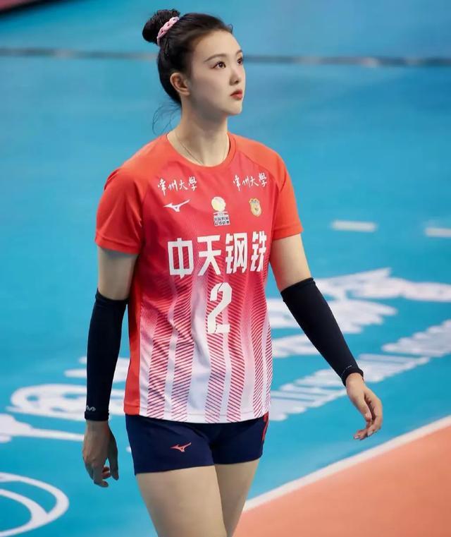 包含出色防守首场状态出色，加拿大队观众沸腾！，Ming重返赛场热度持续攀升的词条